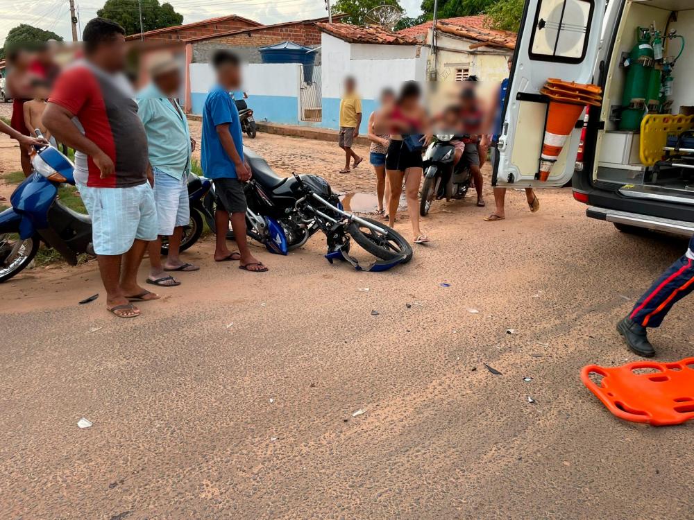 Colis O Entre Motos Deixa Tr S Pessoas Feridas Em Pedro Ii